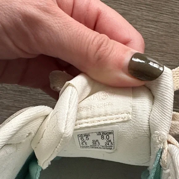 Vans Women's Beige and White Sneakers - Picture 4 of 4